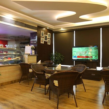 גווהטי Hotel Gateway Grandeur מראה חיצוני תמונה