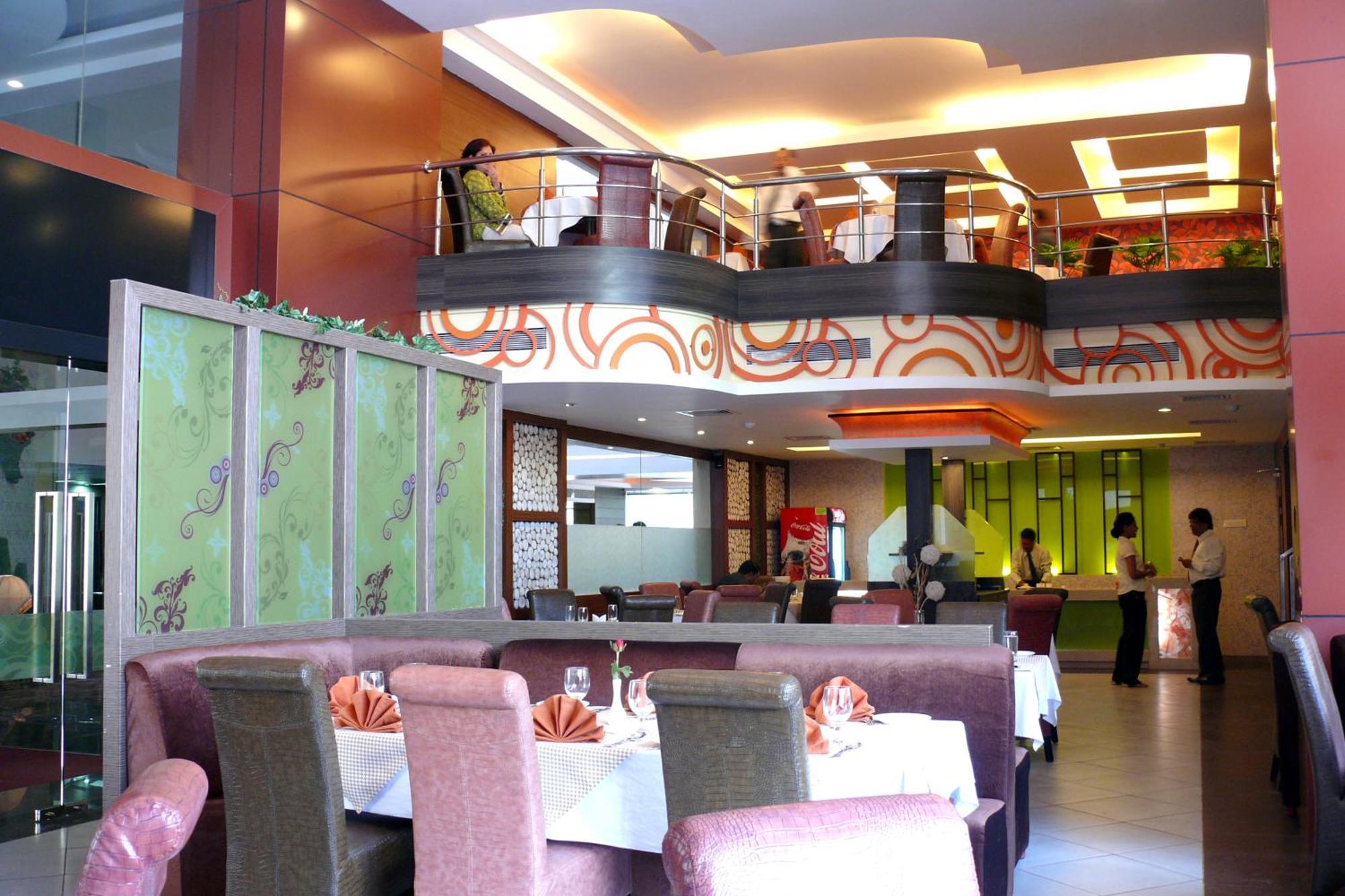 גווהטי Hotel Gateway Grandeur מראה חיצוני תמונה