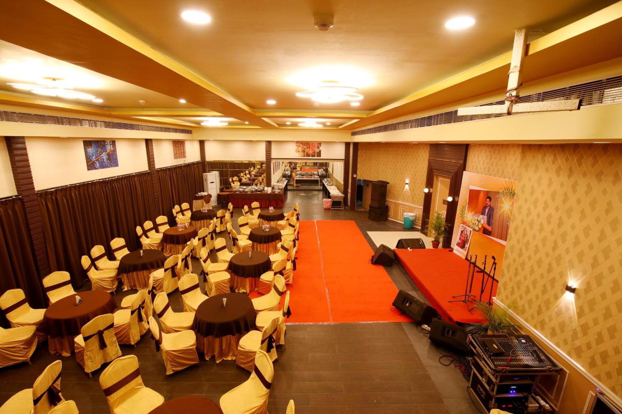 גווהטי Hotel Gateway Grandeur מראה חיצוני תמונה