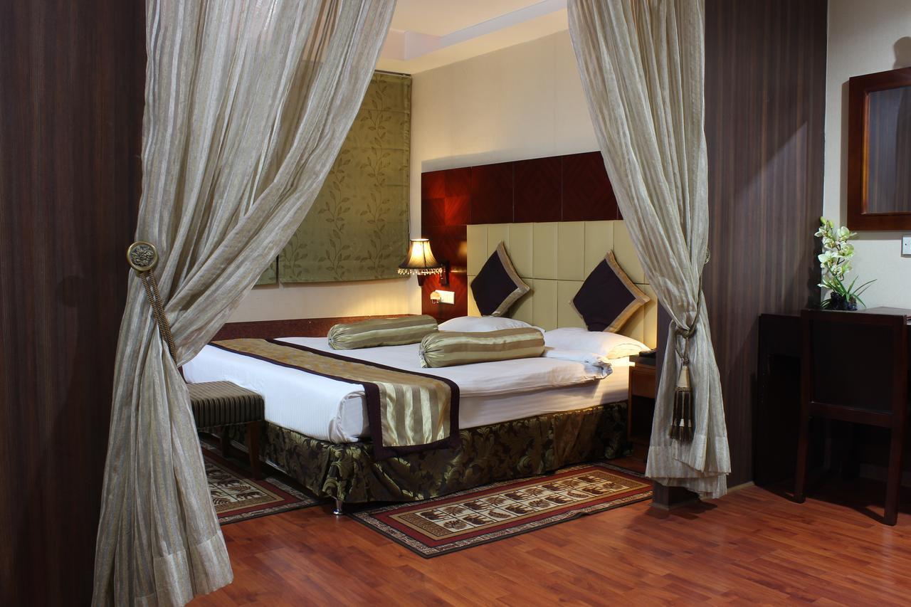 גווהטי Hotel Gateway Grandeur מראה חיצוני תמונה