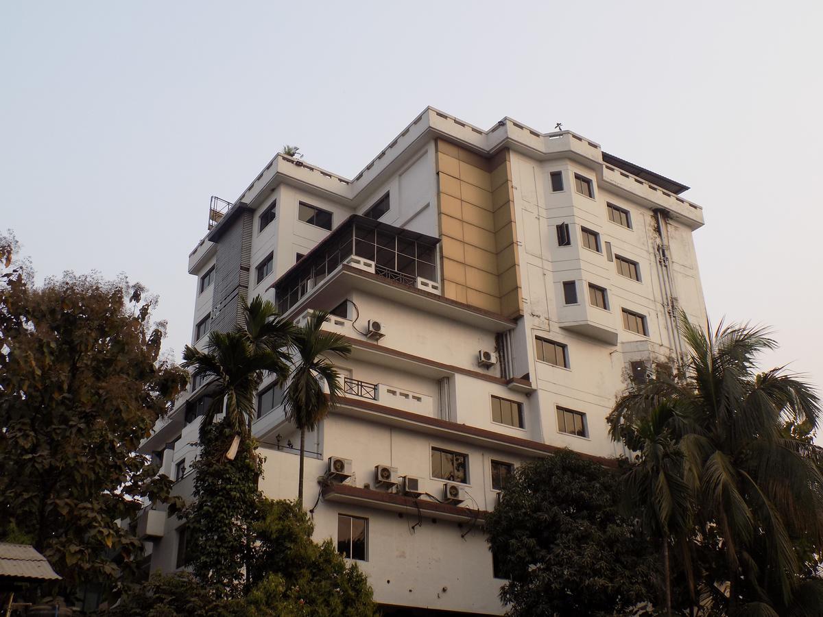 גווהטי Hotel Gateway Grandeur מראה חיצוני תמונה